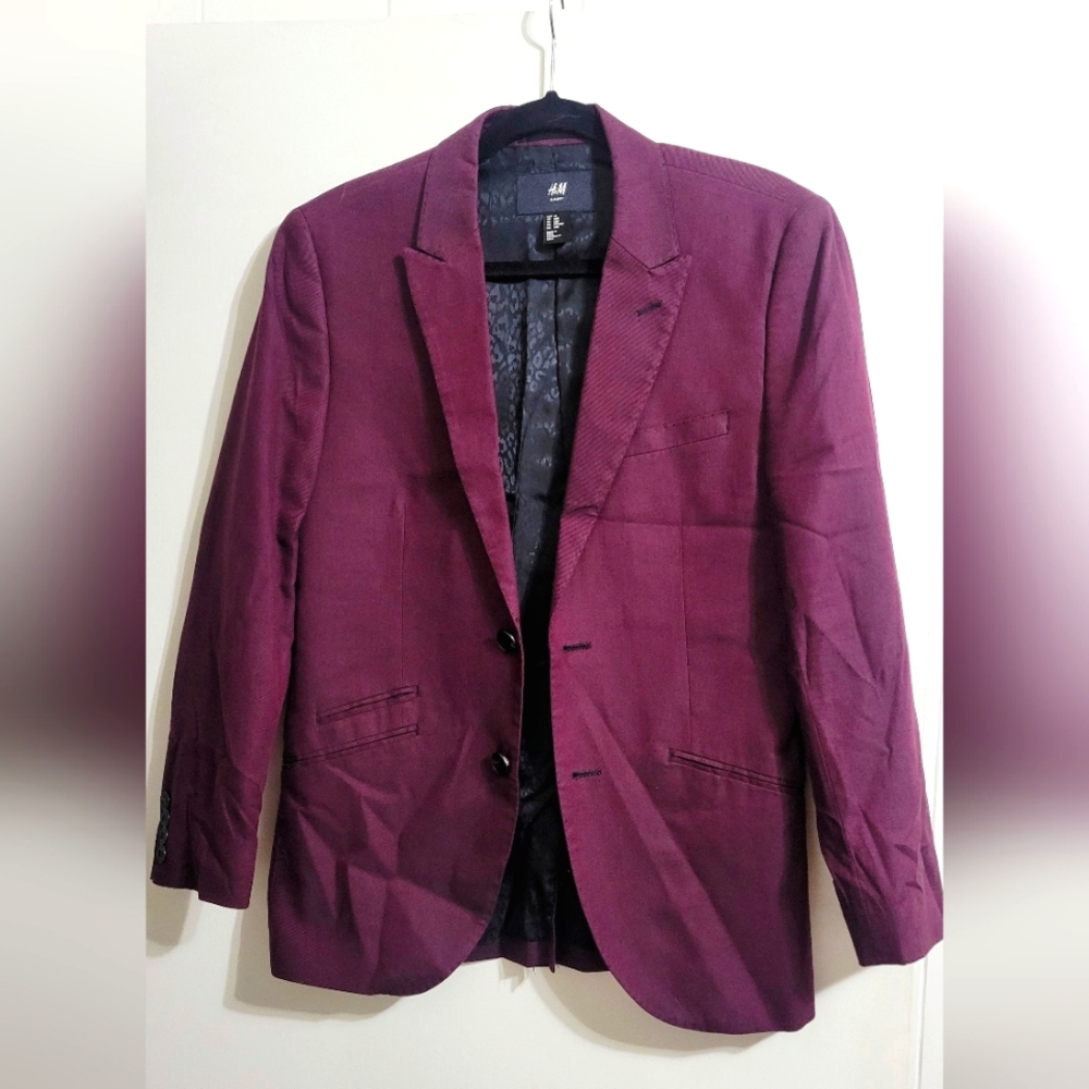 H & M Maroon/Burgundy Blazer